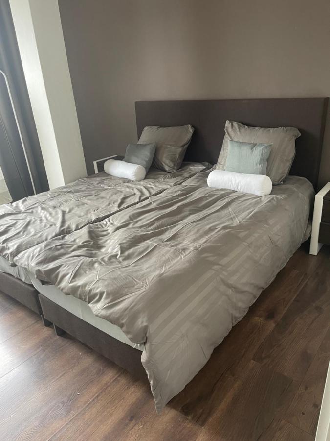 4 persoons appartement Arnhem Buitenkant foto